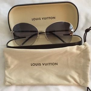 Louis Vuitton Sunglasses 😎
